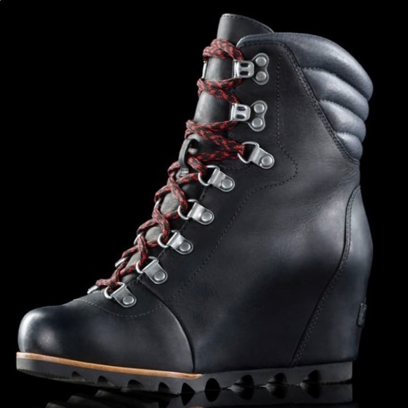 Sorel Conquest Wedge Boot